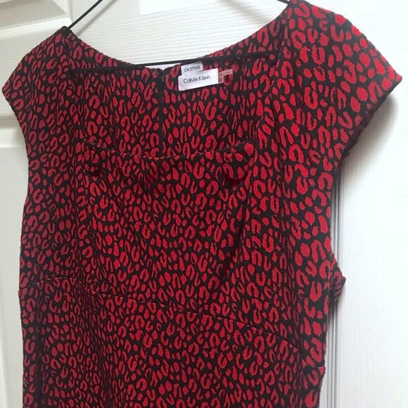 🌹🐾❤️Gorgeous Calvin Klein Red Black Textured Leopard Print Sleeveless Dress - Picture 6 of 16